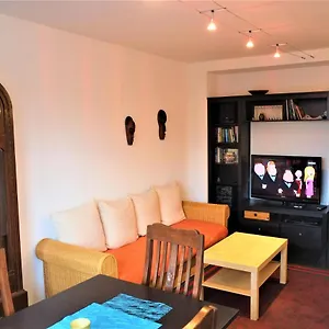 https://apartment-1-hninger-weg-69.topcolognehotels.com