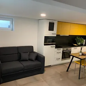 https://joanna-apartment-ma-casterfeld.hotelsheidelberg.net