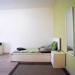 https://city-zimmer-the-fair-direkt-an-der-messe-bremen.hotelsinbremen.net