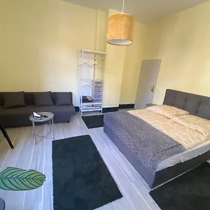 https://dom-aparts.topcolognehotels.com
